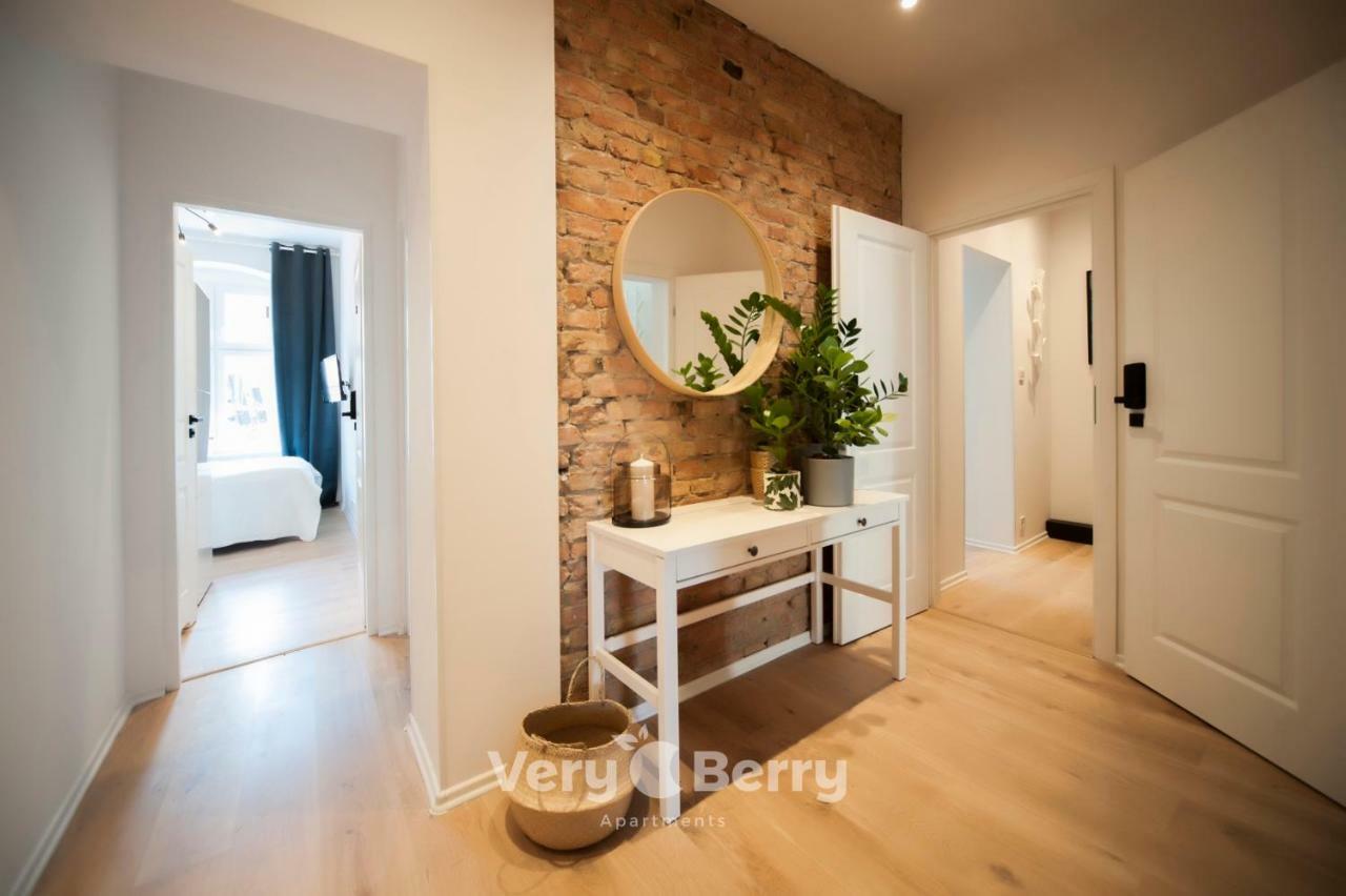 Very Berry - Glogowska 35A - Mtp Apartments - Self Check In 24H 포즈난 외부 사진
