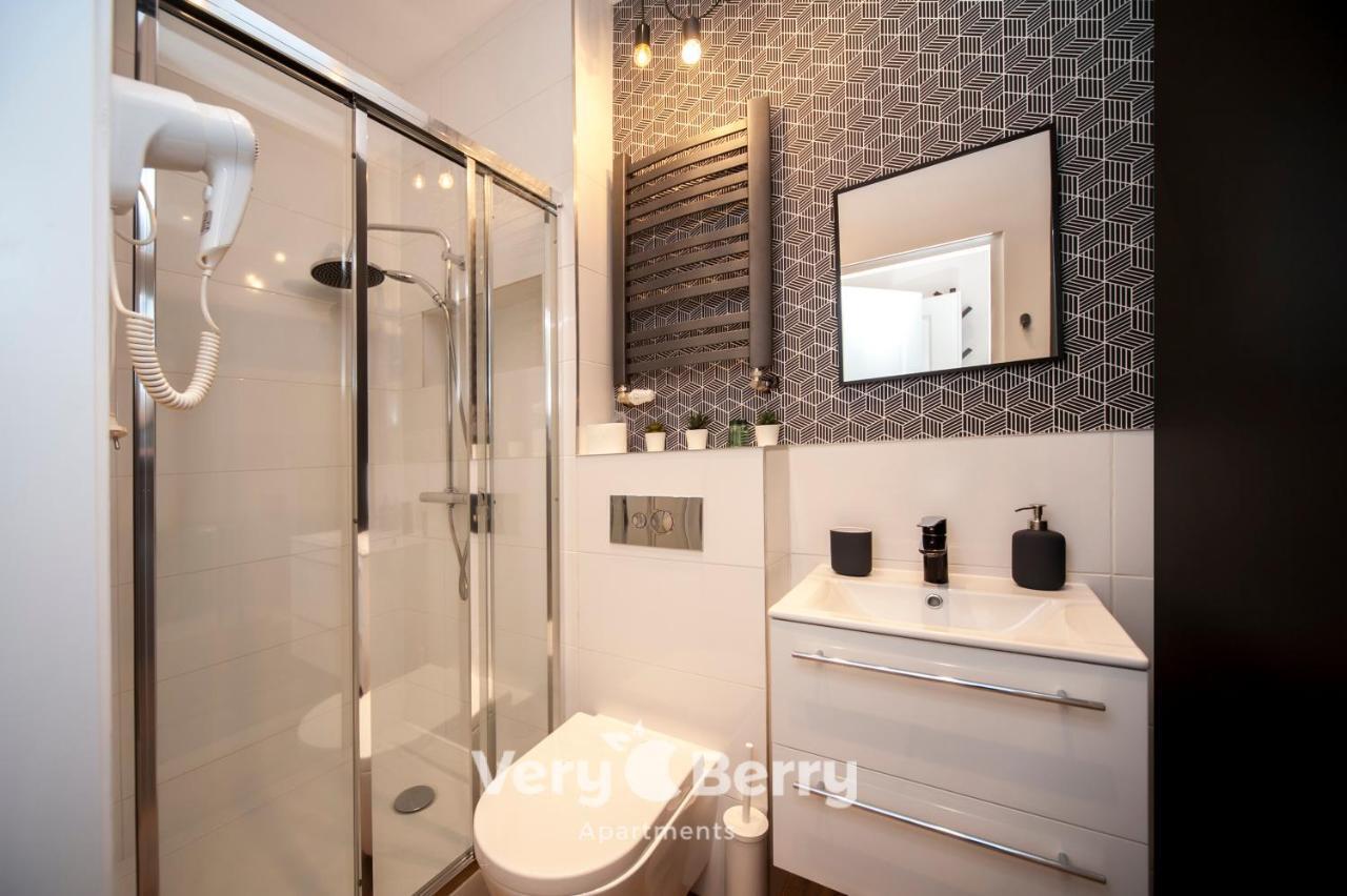 Very Berry - Glogowska 35A - Mtp Apartments - Self Check In 24H 포즈난 외부 사진