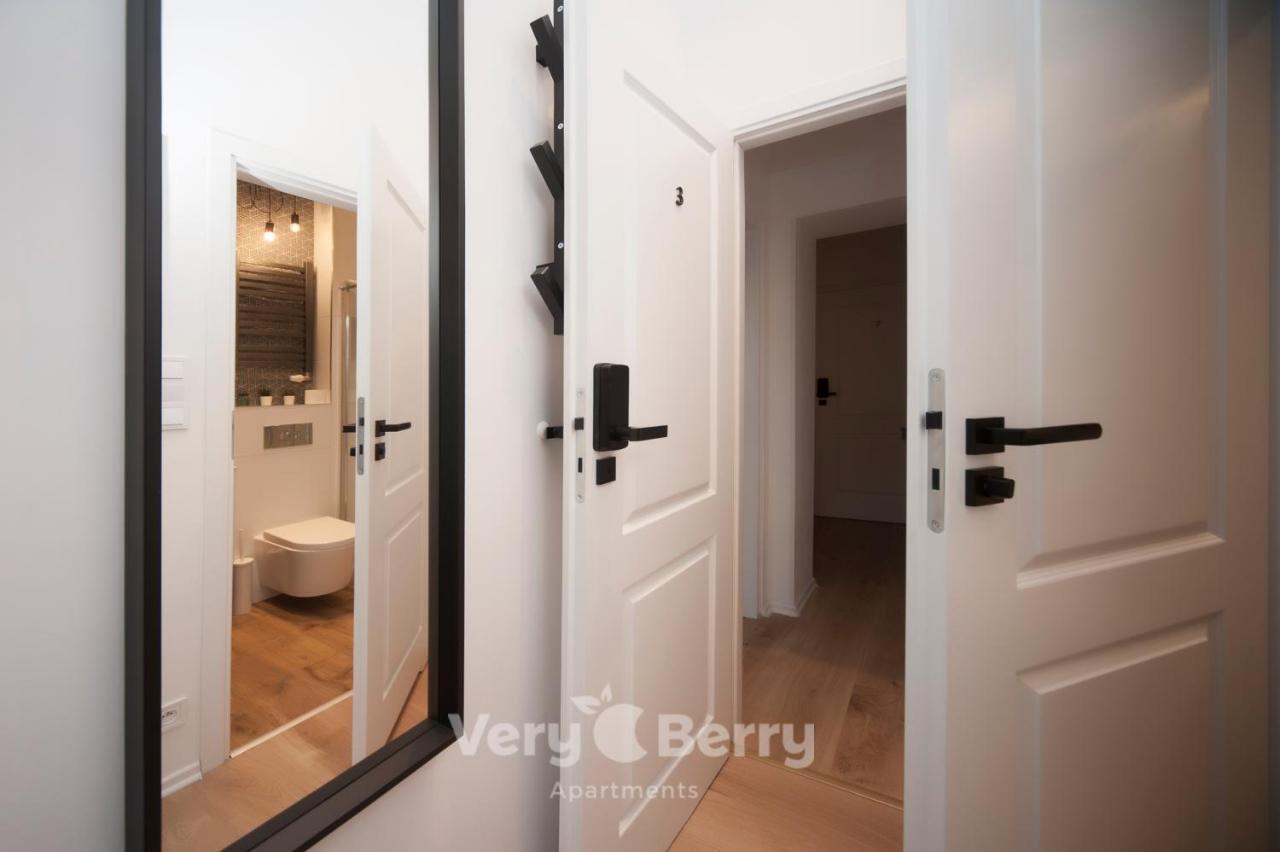 Very Berry - Glogowska 35A - Mtp Apartments - Self Check In 24H 포즈난 외부 사진