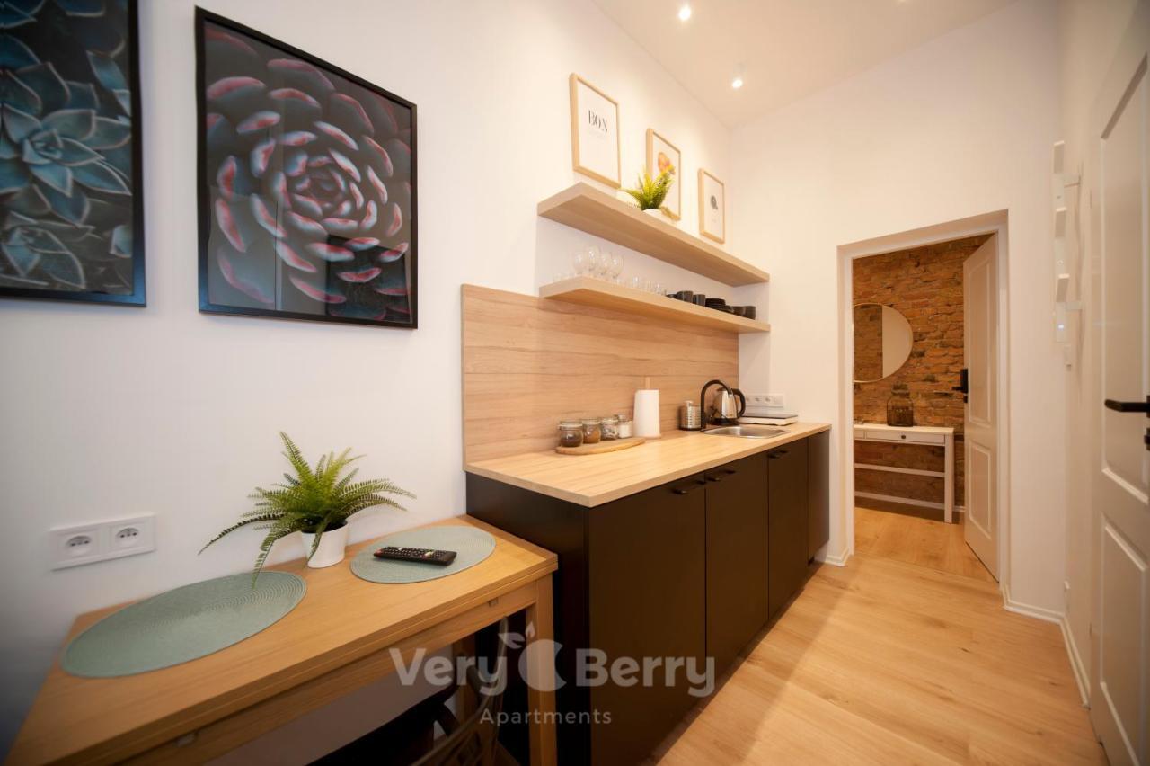 Very Berry - Glogowska 35A - Mtp Apartments - Self Check In 24H 포즈난 외부 사진