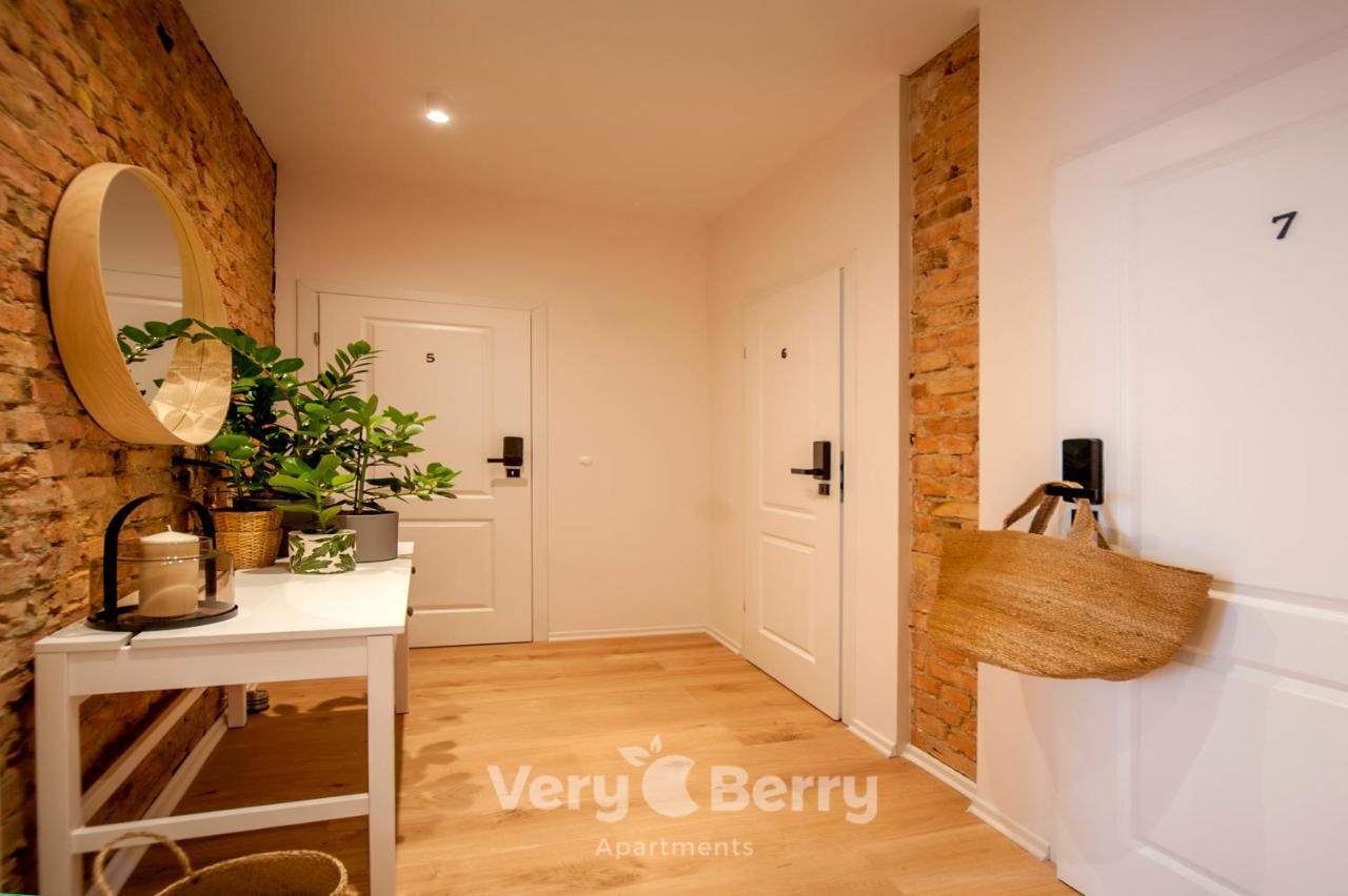 Very Berry - Glogowska 35A - Mtp Apartments - Self Check In 24H 포즈난 외부 사진