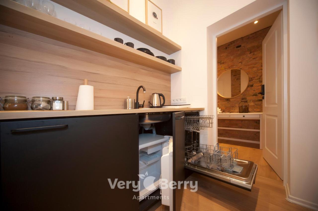 Very Berry - Glogowska 35A - Mtp Apartments - Self Check In 24H 포즈난 외부 사진