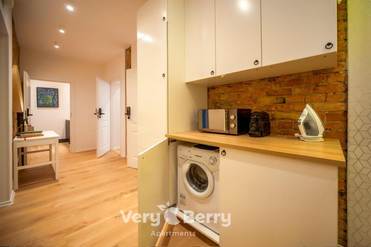 Very Berry - Glogowska 35A - Mtp Apartments - Self Check In 24H 포즈난 외부 사진
